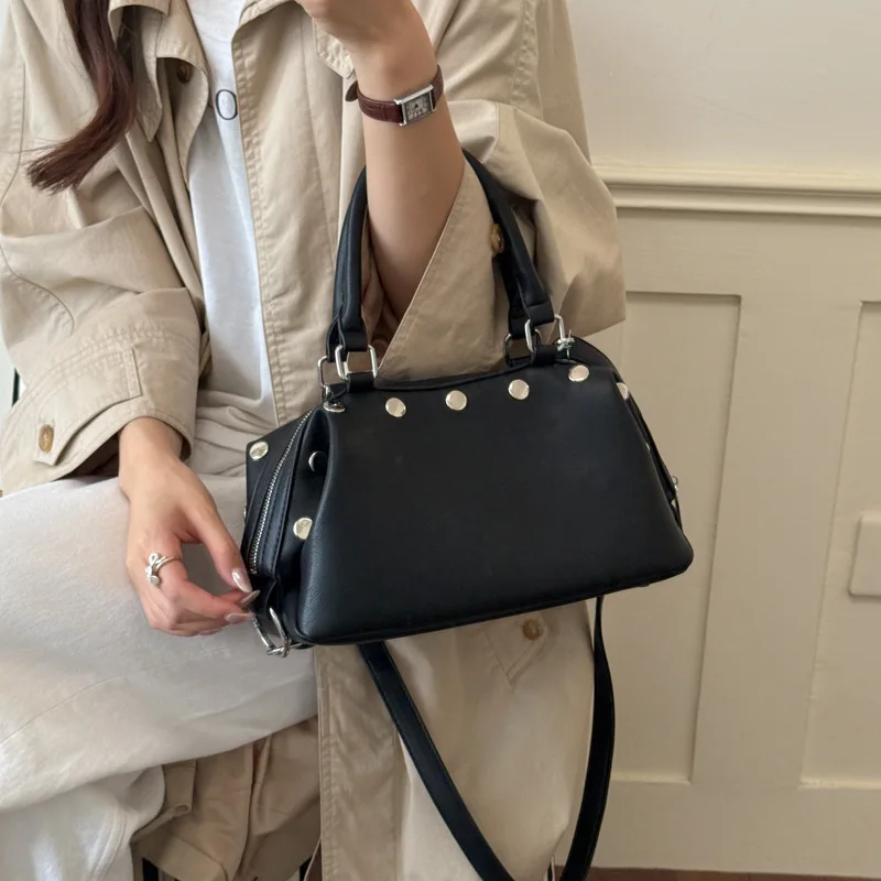 Cool Biker Style Boston Bag for Women Handbag Rivet PU Leather Female Shoulder Bags Commute Totes Lady Messenger Bags for Daily