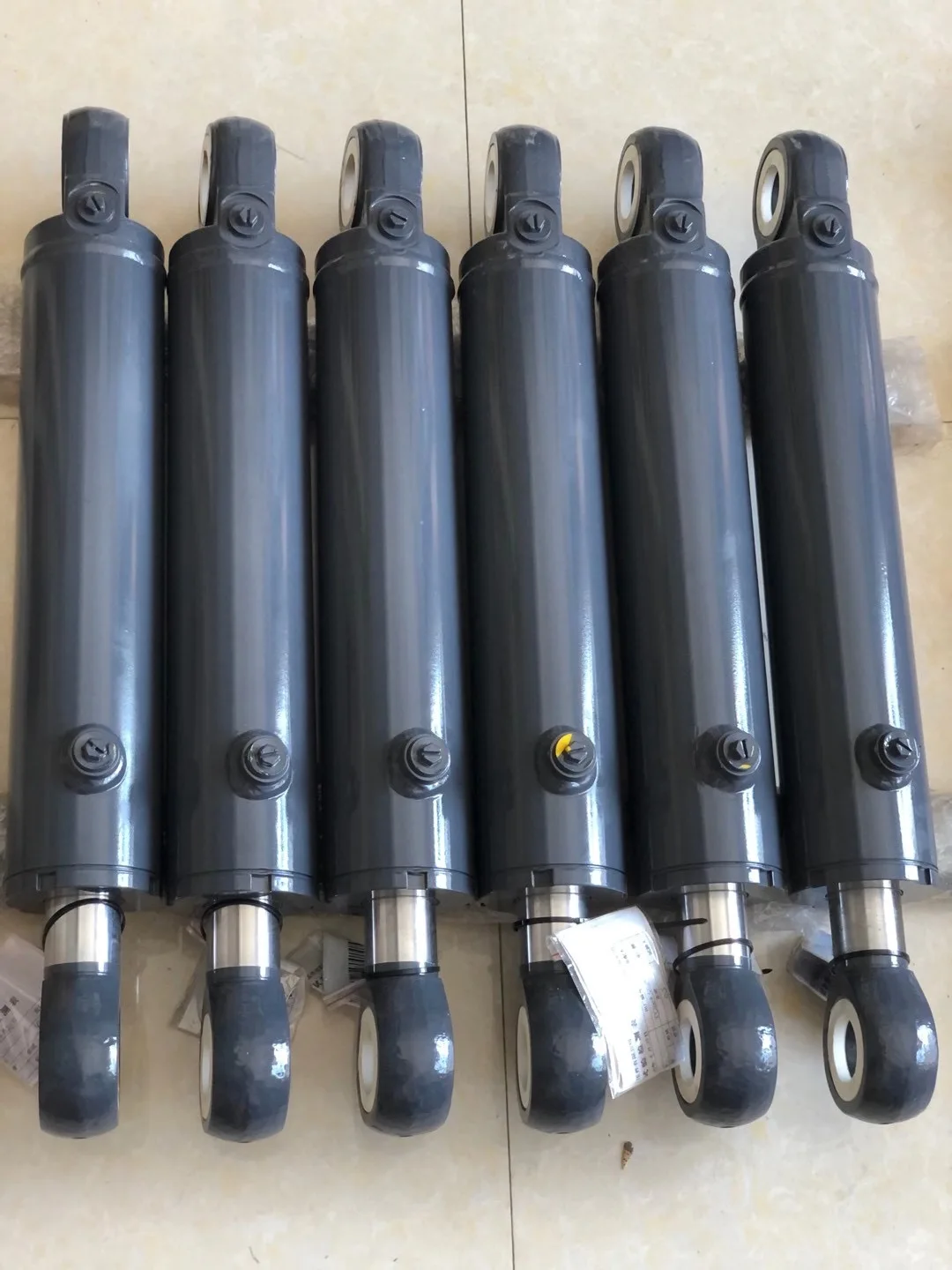 ZL50G LW300 803013061 GYG01-138D 500F XCMG Loader ZL50GN Cylinder