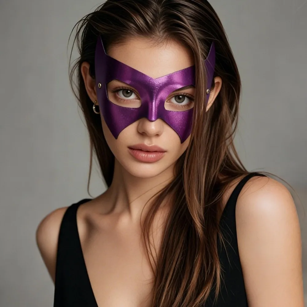 Party Prop Masquerade Half Face Mask Gothic Style Punk Venice Mask Adjustable Handsome Bat Eye Mask Unisex
