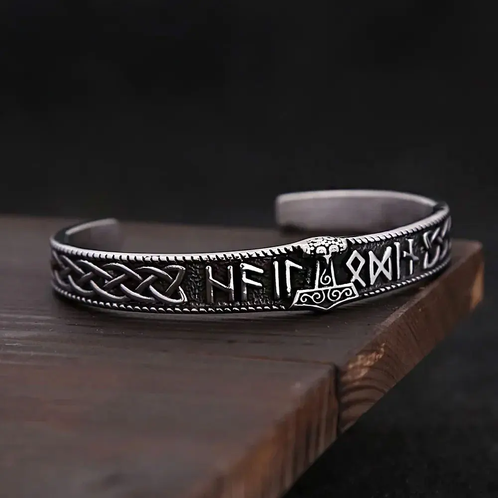 

Vintage Stainless Steel Thor's Hammer Bangle Viking Runes Celtic Knot Cuff Bracelets for Men Fashion Norse Amulet Jewelry Gift