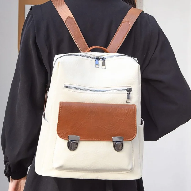 

Simple Minimalist Vintage Tote Handbag With Trendy Design For Women's Shopper And Leisure Needs