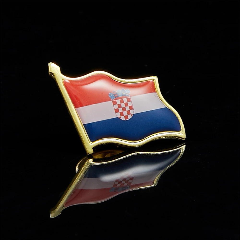 Pin de solapa de Bandera de País de Croacia, sombrero de recuerdo de Metal, Pin de solapa de bandera de epoxi ondulada, hombres y mujeres