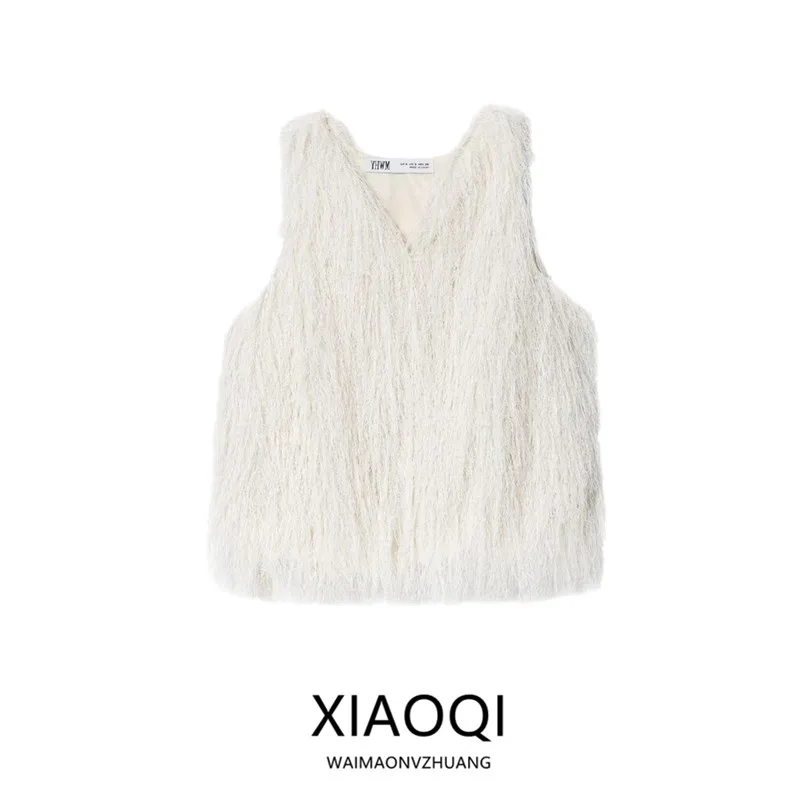 

Fall 2025 New Women's Design Tassel Decorated ort Svel Strap Top Faionable European Sle Outerwear for Young Girls