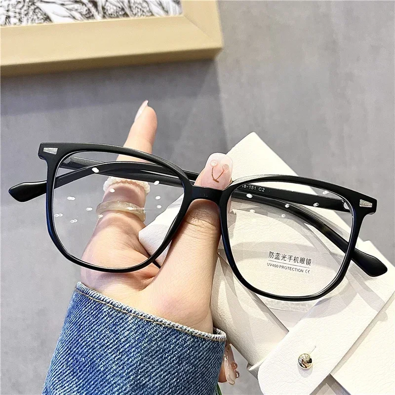 Fertige Damen-Myopie-Brille, Retro-Anti-Blaulicht-blockierende Nahsichtbrille, optische verschreibungspflichtige Kurzsichtbrille