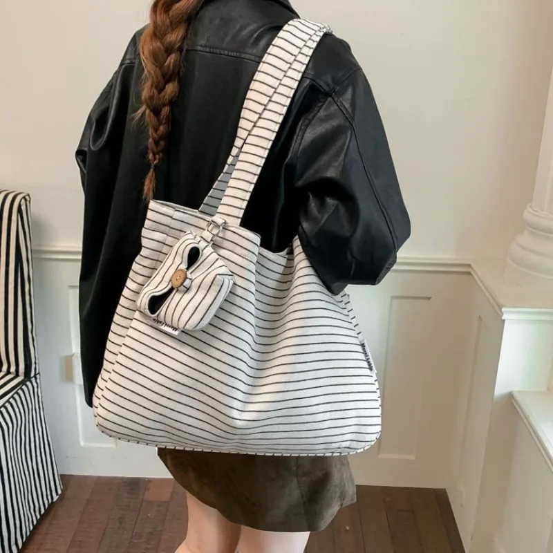 Retro Striped Shoulder Bag Large Capacity Outdoor Travel Tote Bag Student Canvas Bag Ladies Hand Bags Women Purses and Handbags