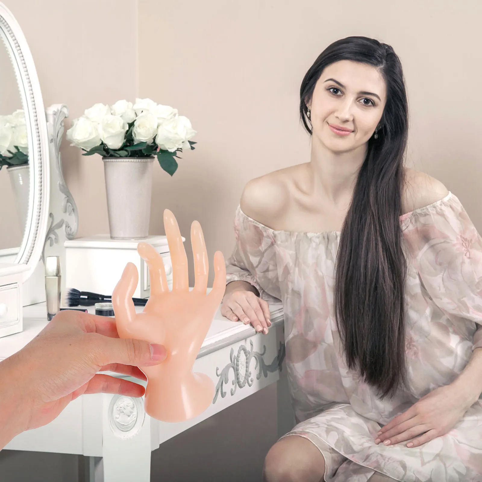 

Resin Hand Form Jewelry Display Holder Realistic Style Organizer for Rings Bracelets Necklaces Retail Shop Counter