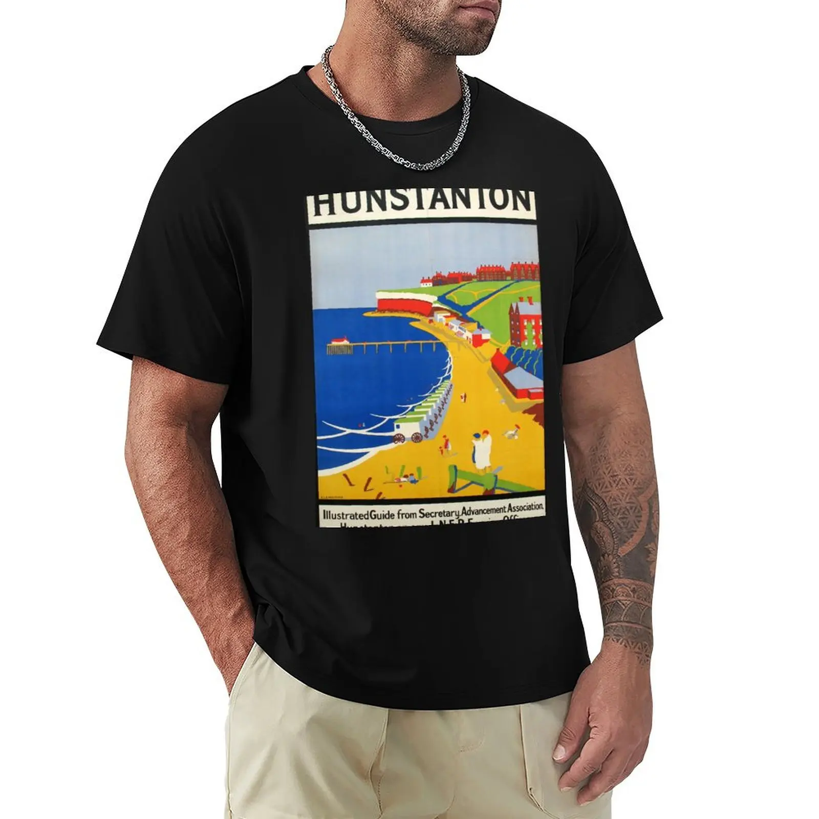 Hunstanton vintage travel poster T-Shirt Minimalist Graphic Tee Shirt