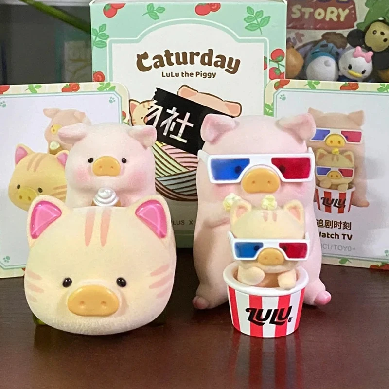 LULU Pig The Caturday Series Blind Box Toys, hucha linda, figuras de Anime, caja misteriosa, modelo de decoración de escritorio, regalo sorpresa para niños y niñas