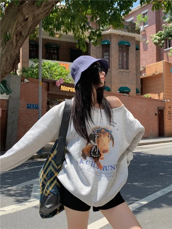 

plus Size Women's Retro Dog Print Long Sleeve Sweatshirt Loose Fit Casual Top Shoulder Baring Style Autumn New Arrival