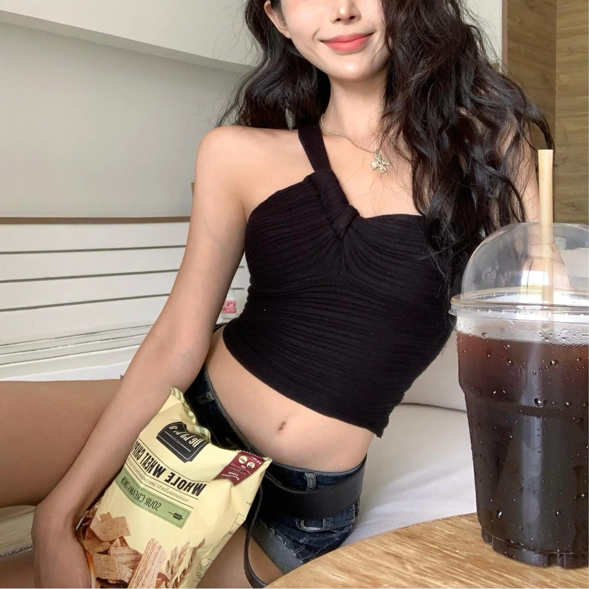 Off Shoulder T-Shirt Women Elegant And Youthful Womans Lace Top Egirl Tee Party Clubwear Chain Half Sleeve Bachelorette Trendy