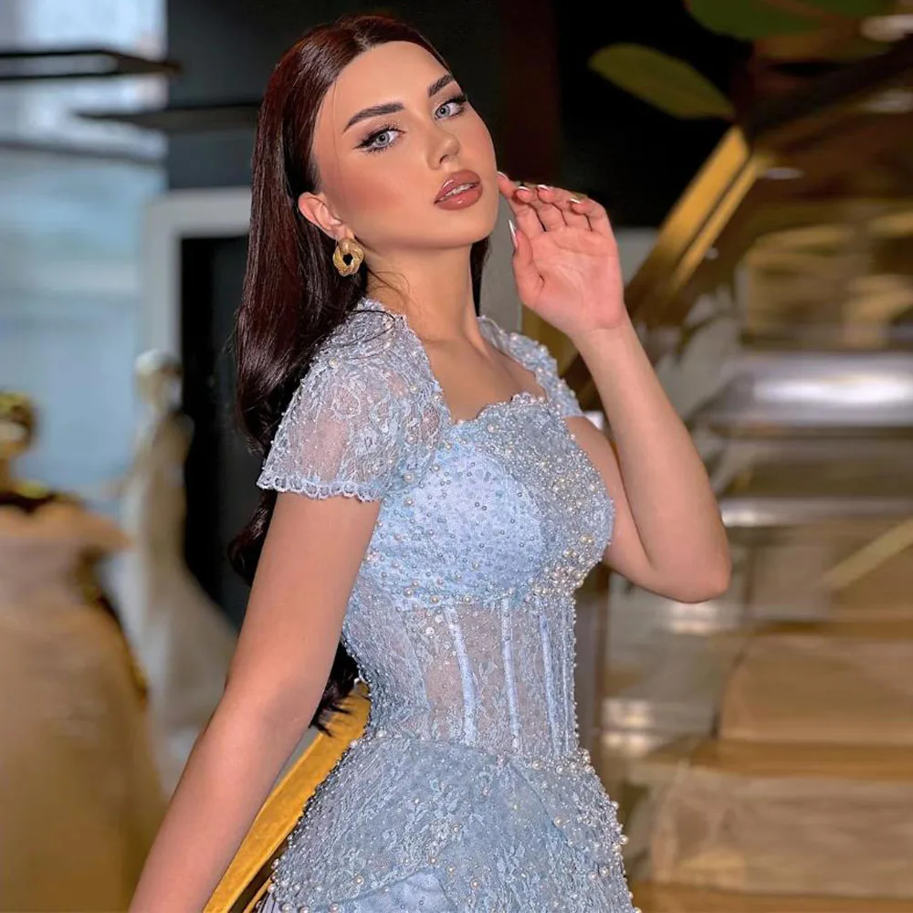 カスタマイズされたラインストーンイブニングドレスジャケットレーストップコルセットシフォン結婚式のゲスト衣装ティアードウエスト Vestidos デ フィエスタ