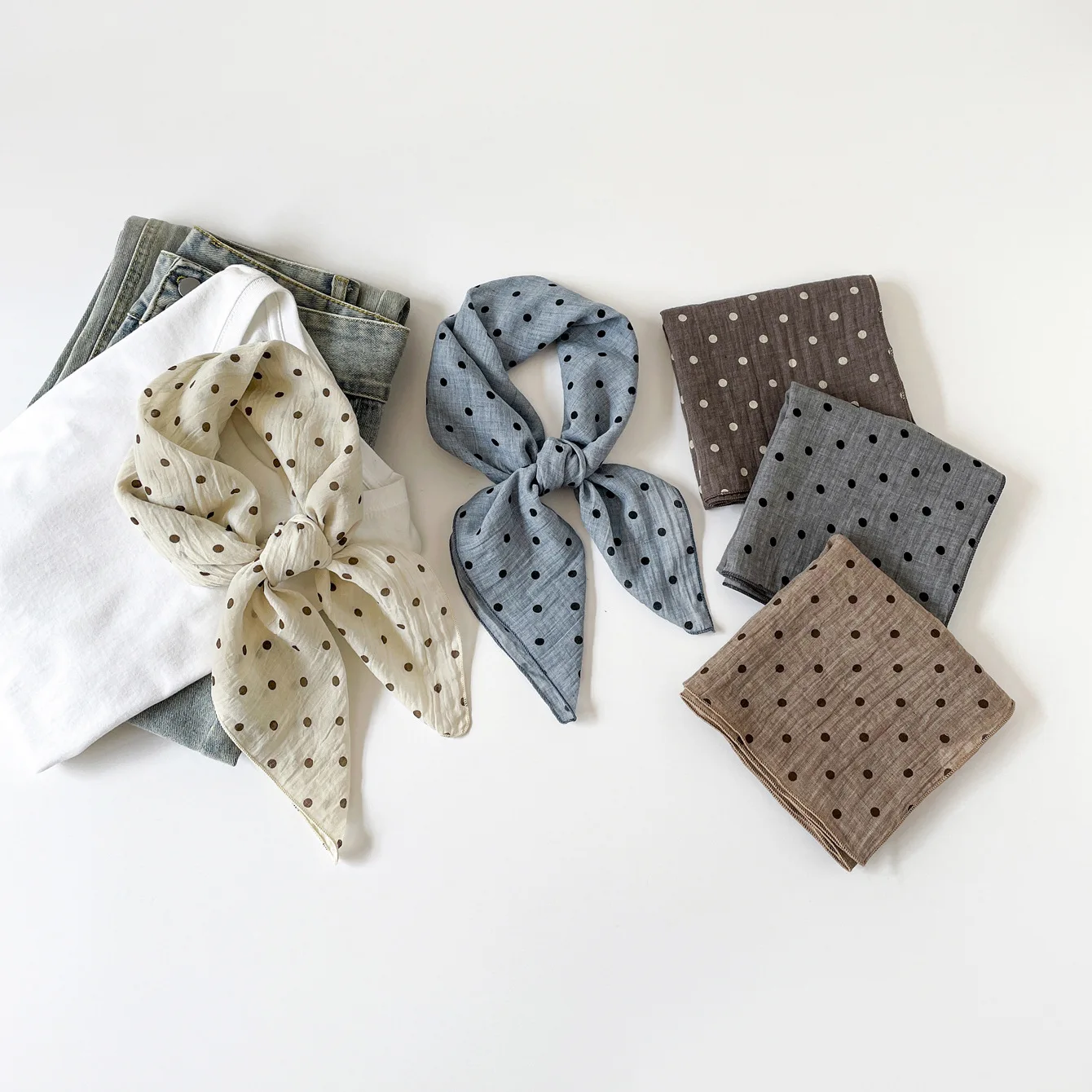 

Cotton Square Scarf 70cm Polka Dot Vintage Literary Style Soft Breathable Summer Sun Protection Neck Wrap Gift