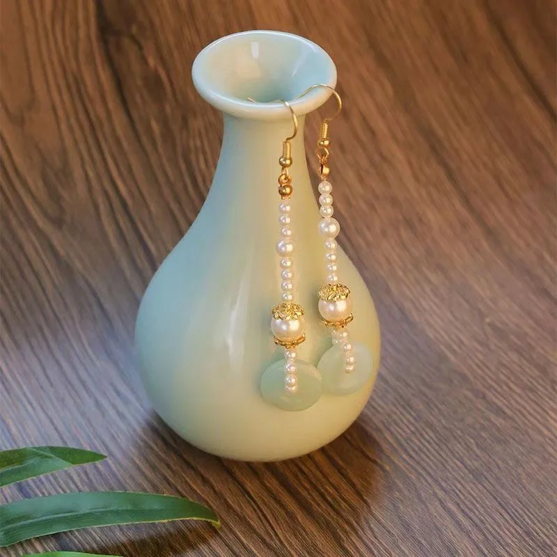 Retro Chinese Pearl Bead Earrings for Women Ancient Palace Style Jade Loop Pendant Luxury Jewelry Elegant Ethnic Ear Clip Gifts
