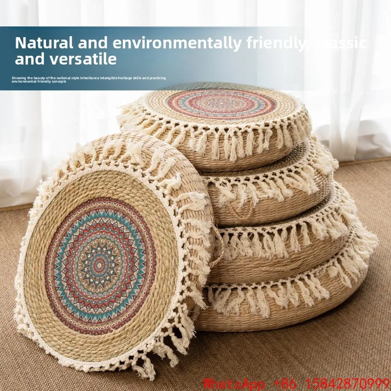 

Straw tatami futon cushion for meditation on the grass pier