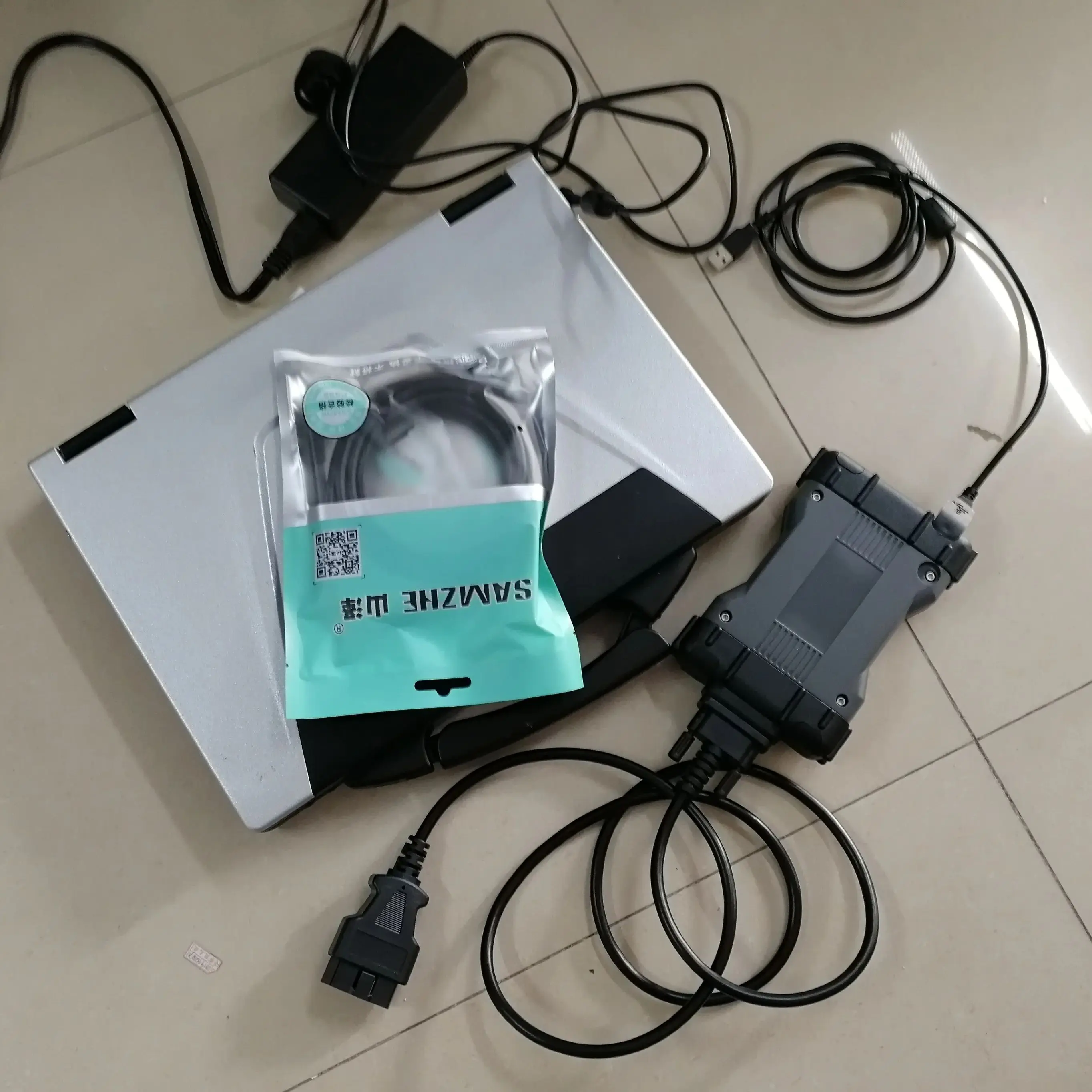 

Expert V06.2025 Программное обеспечение DOIP Pro MB Star VCI C6 CAN BUS WIFI Мультиплексор Диагностический инструмент SD I5 Ноутбук CF52 320 ГБ HDD 8G