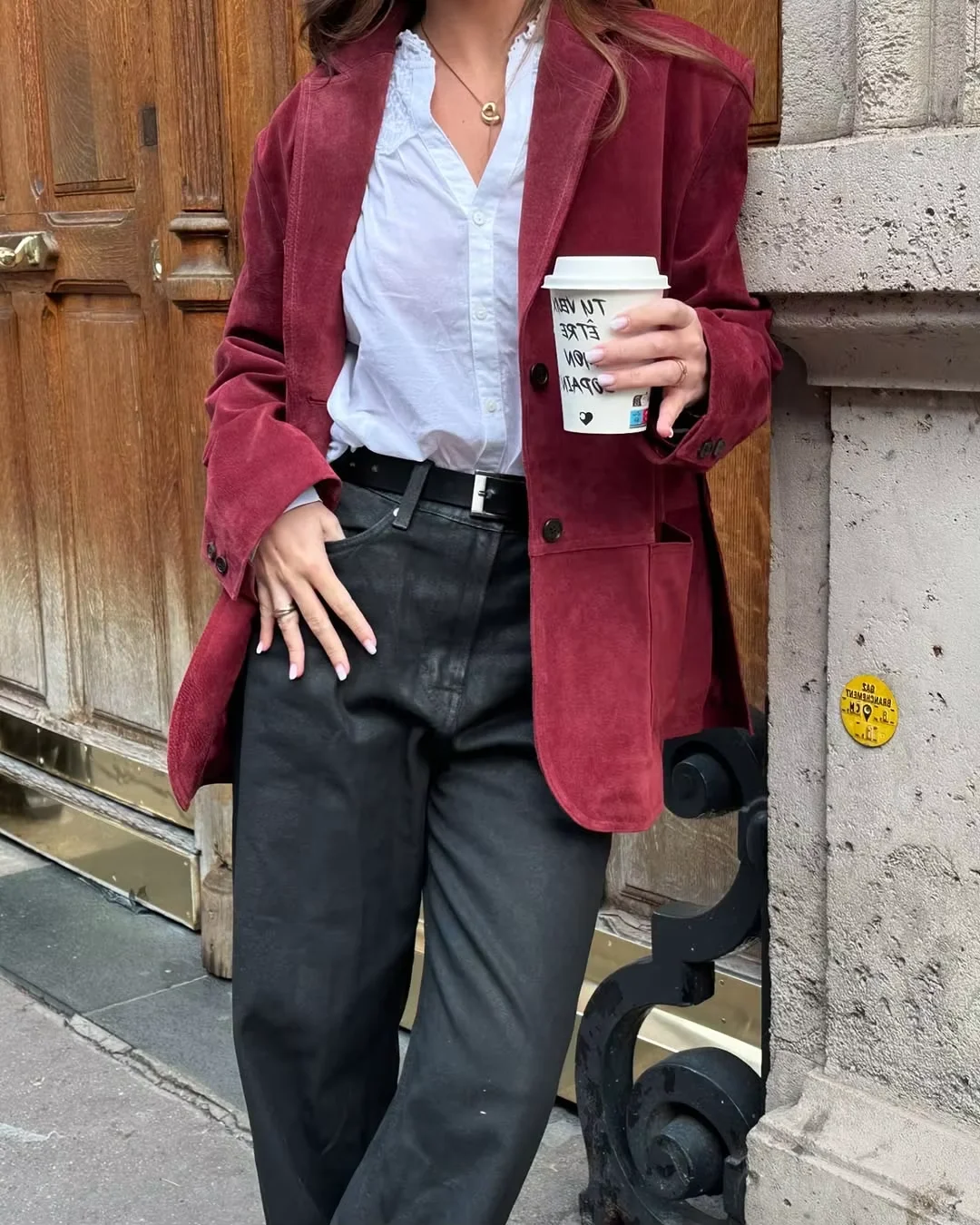 

Vintage Wine Red Suede Lapel Jacket Women Chic Single Breasted Laple Full Sleeve Loose Office Elegant Overcoat Autumn 2025