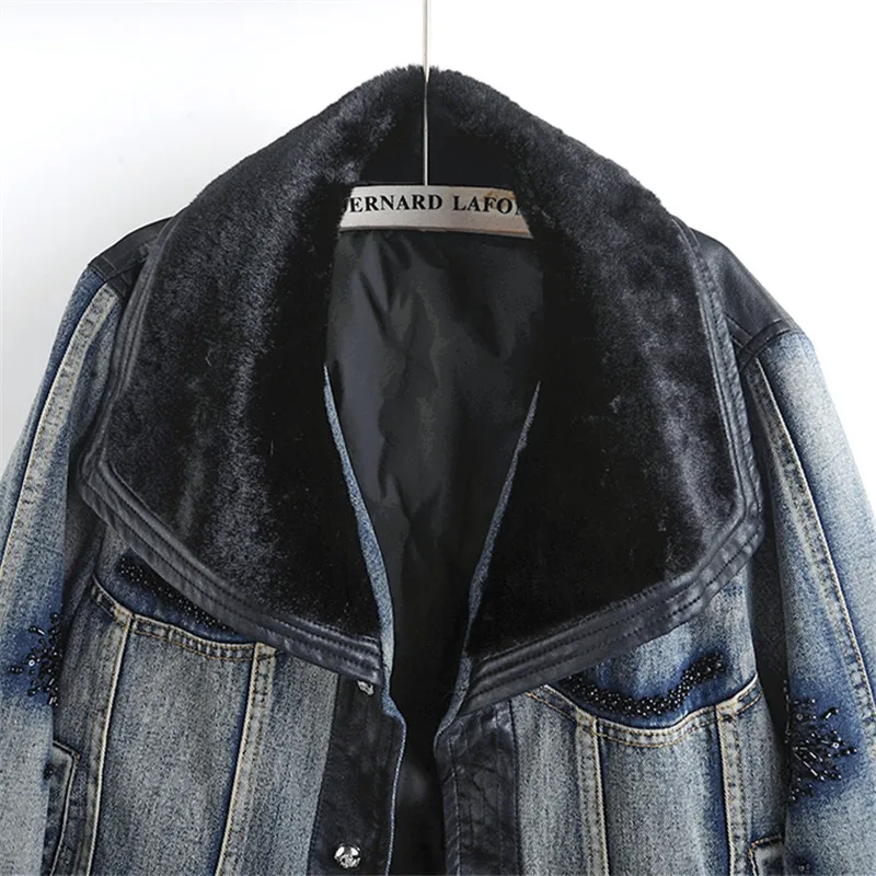 

Осень-зима, новая мода, теплая пуховая подкладка с бисером, ковбойская верхняя одежда, высокое качество, искусственная искусственная кожа, лоскутная женская джинсовая куртка, пальто