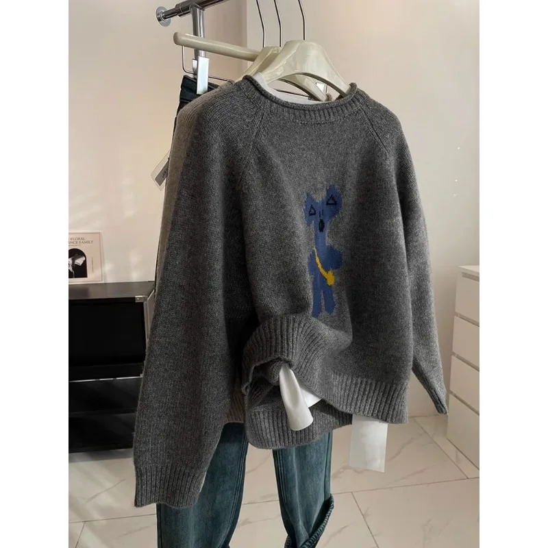 

Korean Cartoon Bear Jacquard Sweater for Women in Winter Lazy Loose Loose Slim Round Neck Pullover Knitted Top for Women