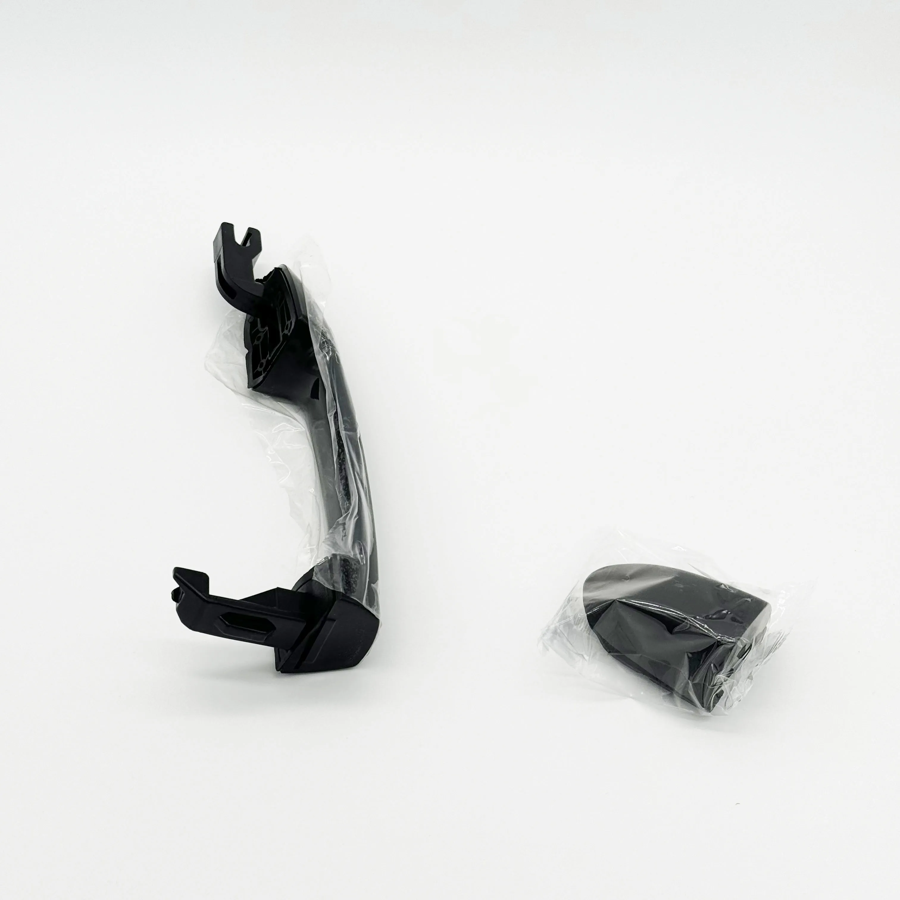 OEM 826502F000 826602F000 836502F000 836602F000 Exterior Black Door Handle Catch For Cerato Spectra 2005 2006 2007-2009