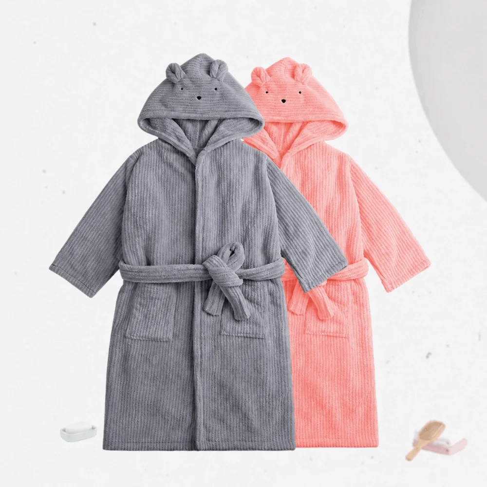 High Quality Soft Flannel Kids Bathrobe Thickened with Hood Robes Clothes Water Absorption Children's Nightgown Winter