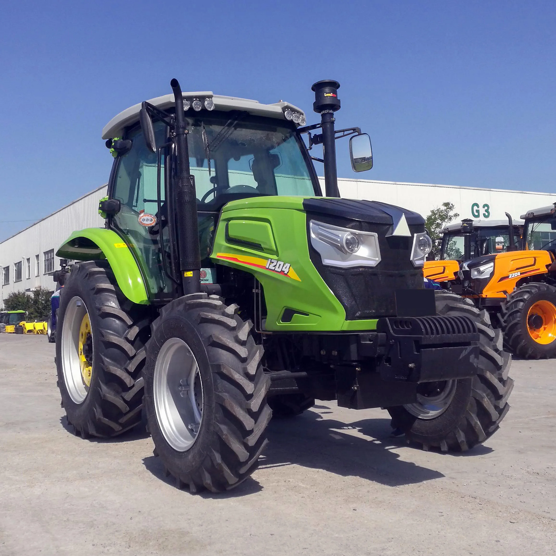 High quality 50HP 70hp 90hp 100hp garden tractor produced by Chinese manufacturer