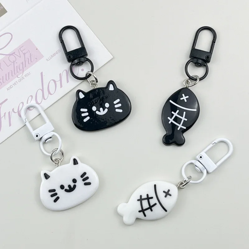 Minimalist Black White Cat & Fish Shaped Keychain, Hand Drawn Line Pattern Key Ring, Backpack Pendant Decor Small Gift for Girls