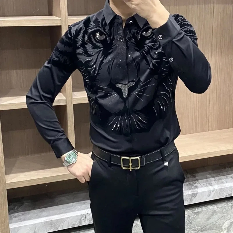 New Autumn Heavy Industry Flocked Tiger Head Hot Diamond Long-sleeved Shirt High-end Trend JJ174