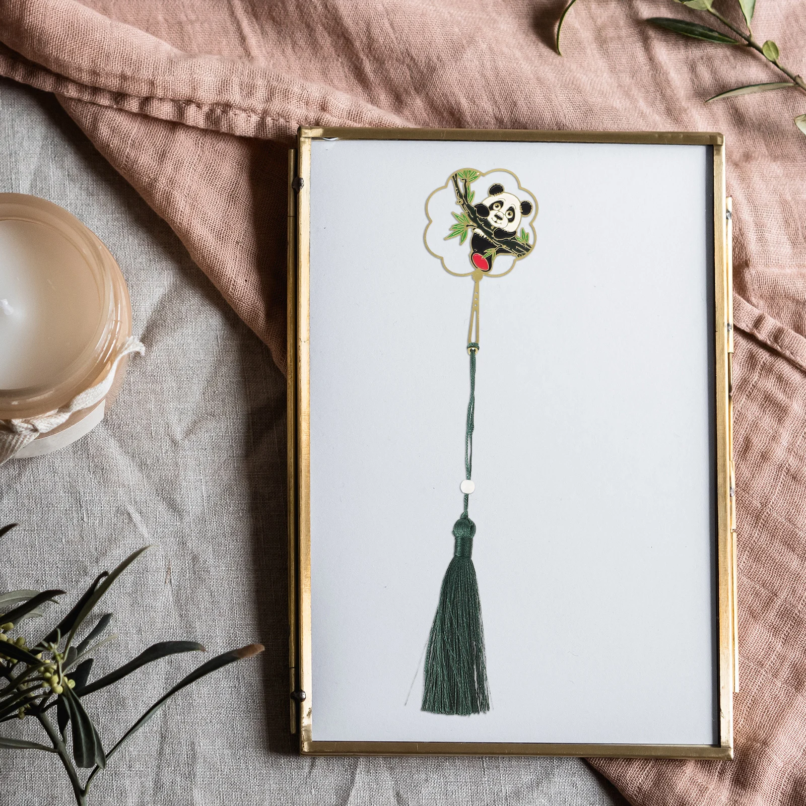 

2Pcs Panda Shape Metal Bookmark Novelty Decorative Bookmarks for Students and Office Use Decorative Metal Bookmark