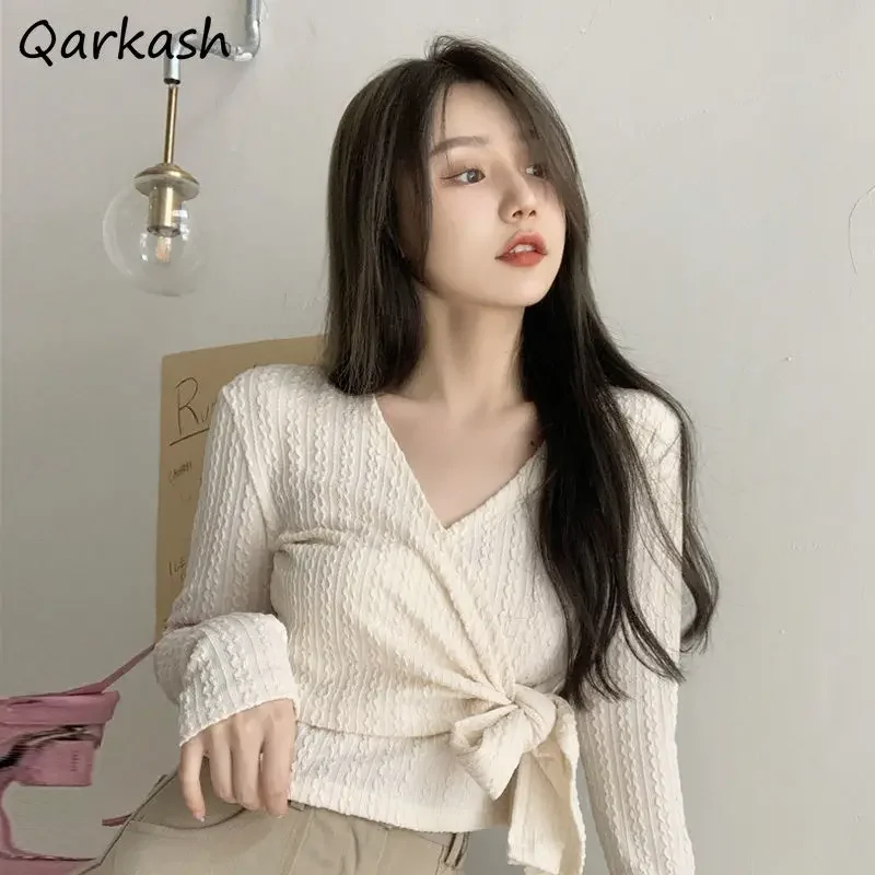 

Блузки женские нестандартного дизайна, мягкие, нежные, однотонные, осенние, Harajuku, уличный стиль, корейская версия, элегантные тонкие топы с v-образным вырезом