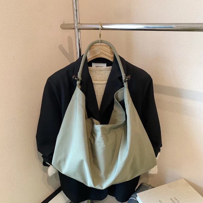 

Fashion Nylon Solid Color Hasp Shoulder Bags High Quality Versatile Sweet Handbags Brand Sewing Large Capacity Bags for Women