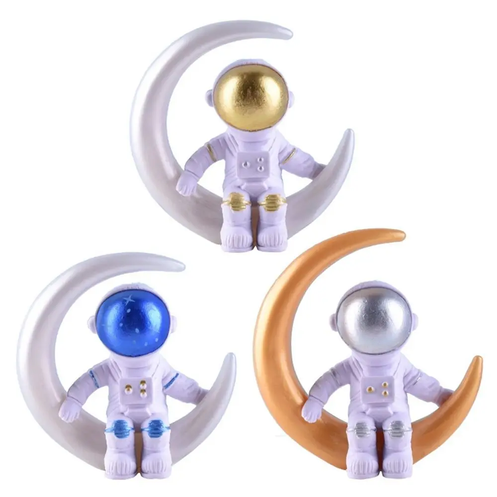 Astronaut Figurine Cake Toppers Miniature Rocket Space Shuttle Boy Birthday Supplies Party Decoration Baby Shower Ornament