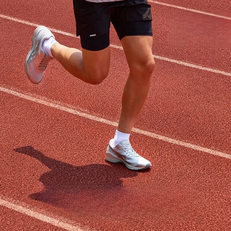 

2026 New Trend Running Shoes Men Woman Walking Jogging Shoes Breathable Sports And Leisure Anti-Slip Training Sneakers