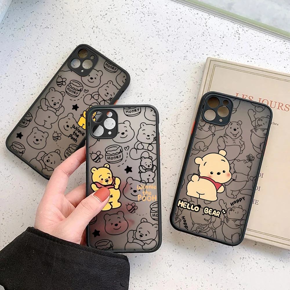 Coque Mate Antichoc Winnie l'Ourson Mignon pour iPhone 17E 17 16 16E 15 14 13 12 11 Pro Max 17Air 7 8 Plus XR XS