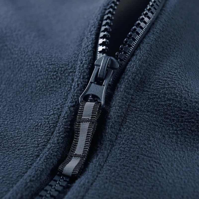 2025 Fleece-Herrenmantel, verdickt, warm, winddicht, lockerer Outdoor-Kragen, Fleece-Kapuzenjacke, norwegisch bedruckt, guter Soldat – Detail 5