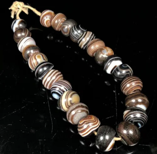 

Collection China old agate Bracelet Natural Form Texture Bracelets