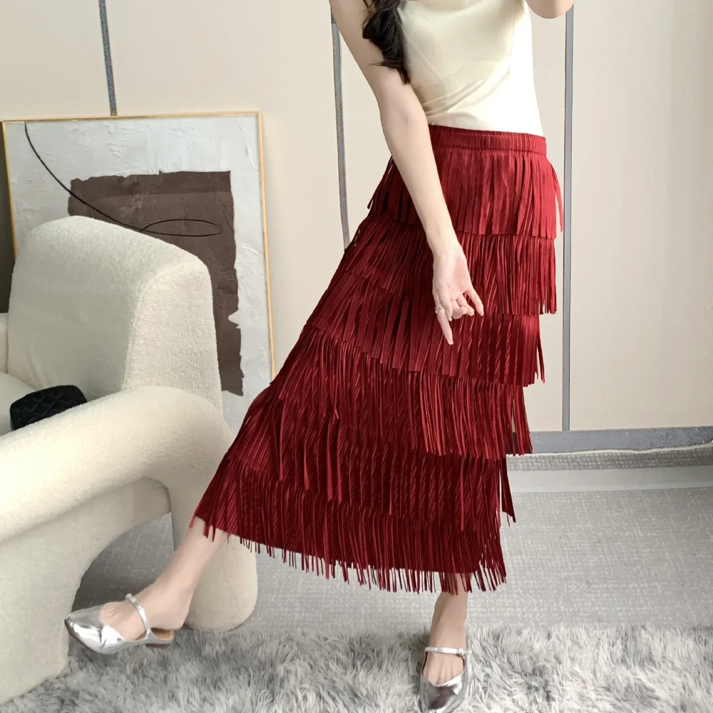 

ALSEY Pleated Women's Half Skirt Niche Solid Tassel Design Fashion Skirt High Waist Vintage Slim Pleated Skirt 2024 Autumn New