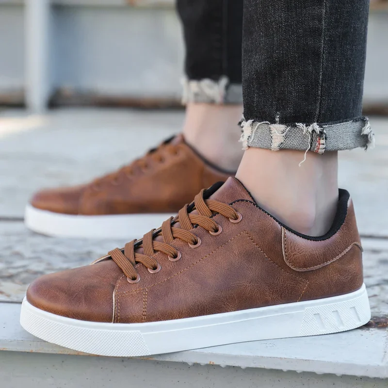 

Men Cheap Brown Men's Shoes Sale Comfortable Skateboard Shoes Man Urban Sneaker zapatillas hombre Trend Leather Casual For