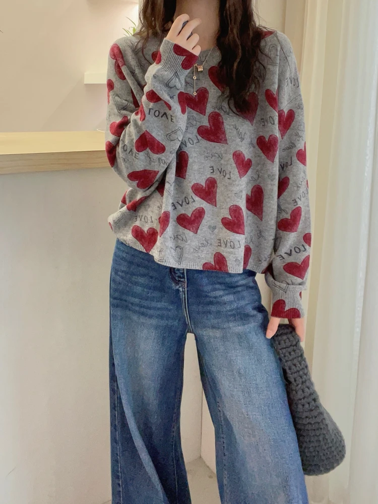 

Весенне-осенний модный вязаный свитер с круглым вырезом, свободного кроя, укороченный, с узором в виде сердец и букв, теплый, мягкий трикотажный комплект