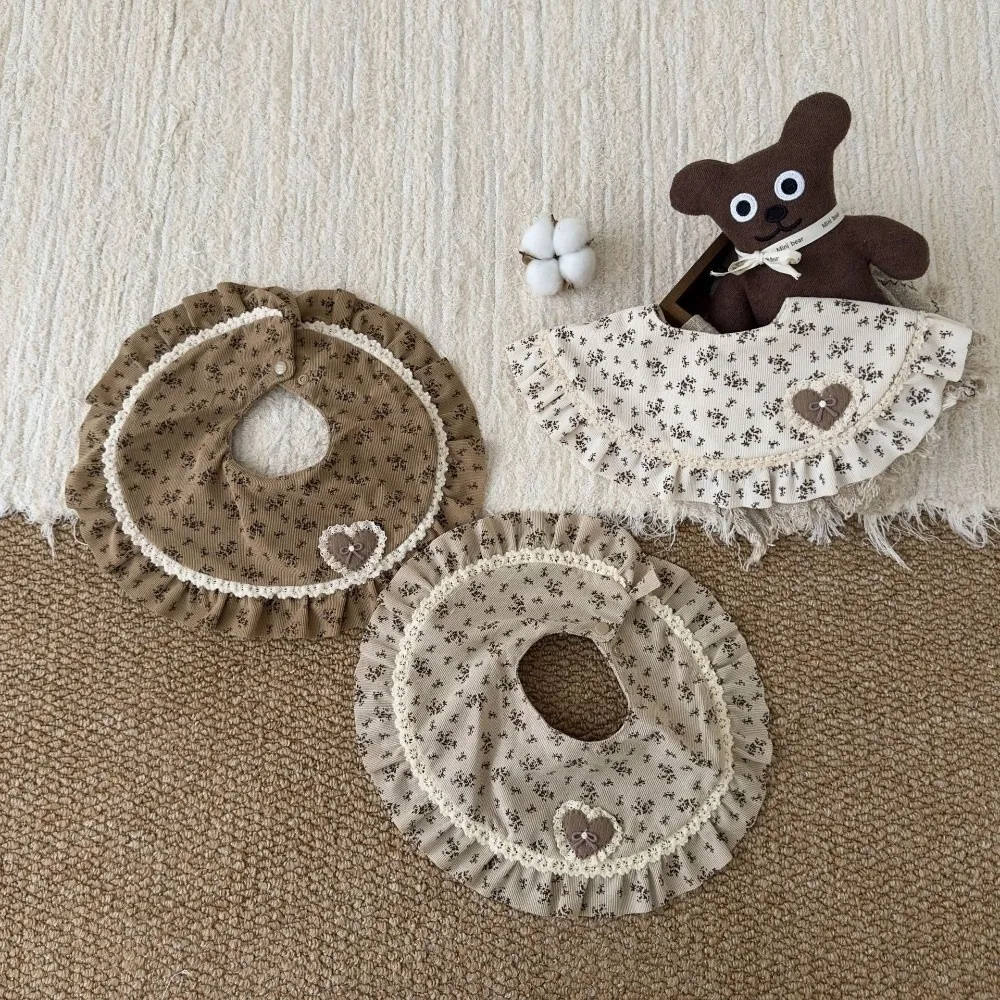 Vintage Adjustable Snap Baby Ruffle Bib Floral Lace Soft Feeding Drool Bib Muslin Cotton Burp Cloth 0-2 Years Baby