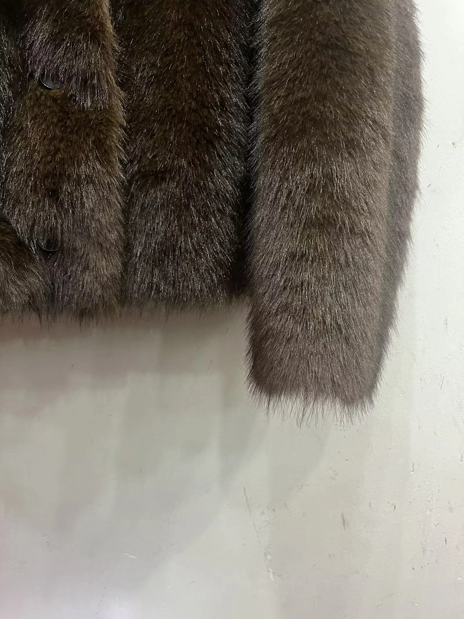 منتج شتوي جديد ملابس نسائية على الطراز الأوروبي والأمريكي معطف سترة بتأثير الفرو الاصطناعي على الوجهين #3