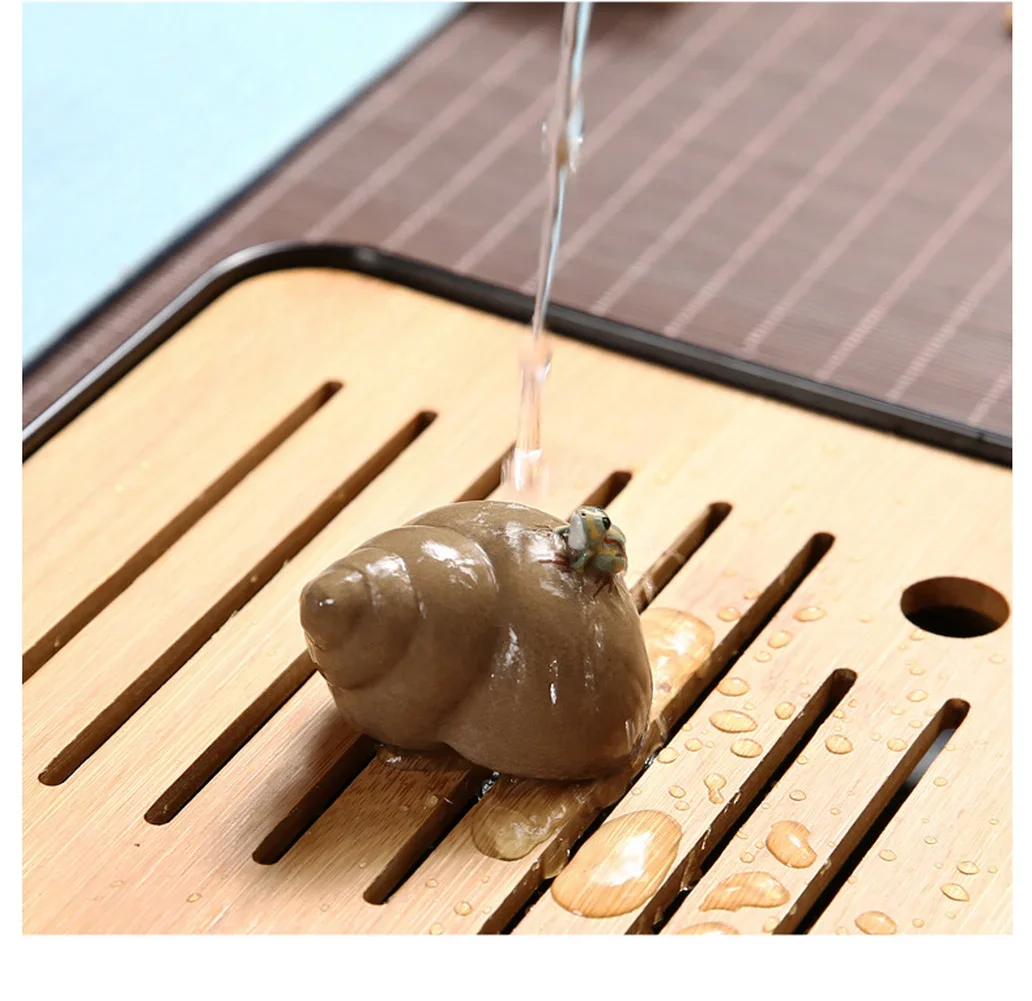 Snail Frog Water Spray Purple Clay Tea Pet Manual Figurines, Ornament Kung Fu Tea Accessories Crafts for Home/Car Decoration