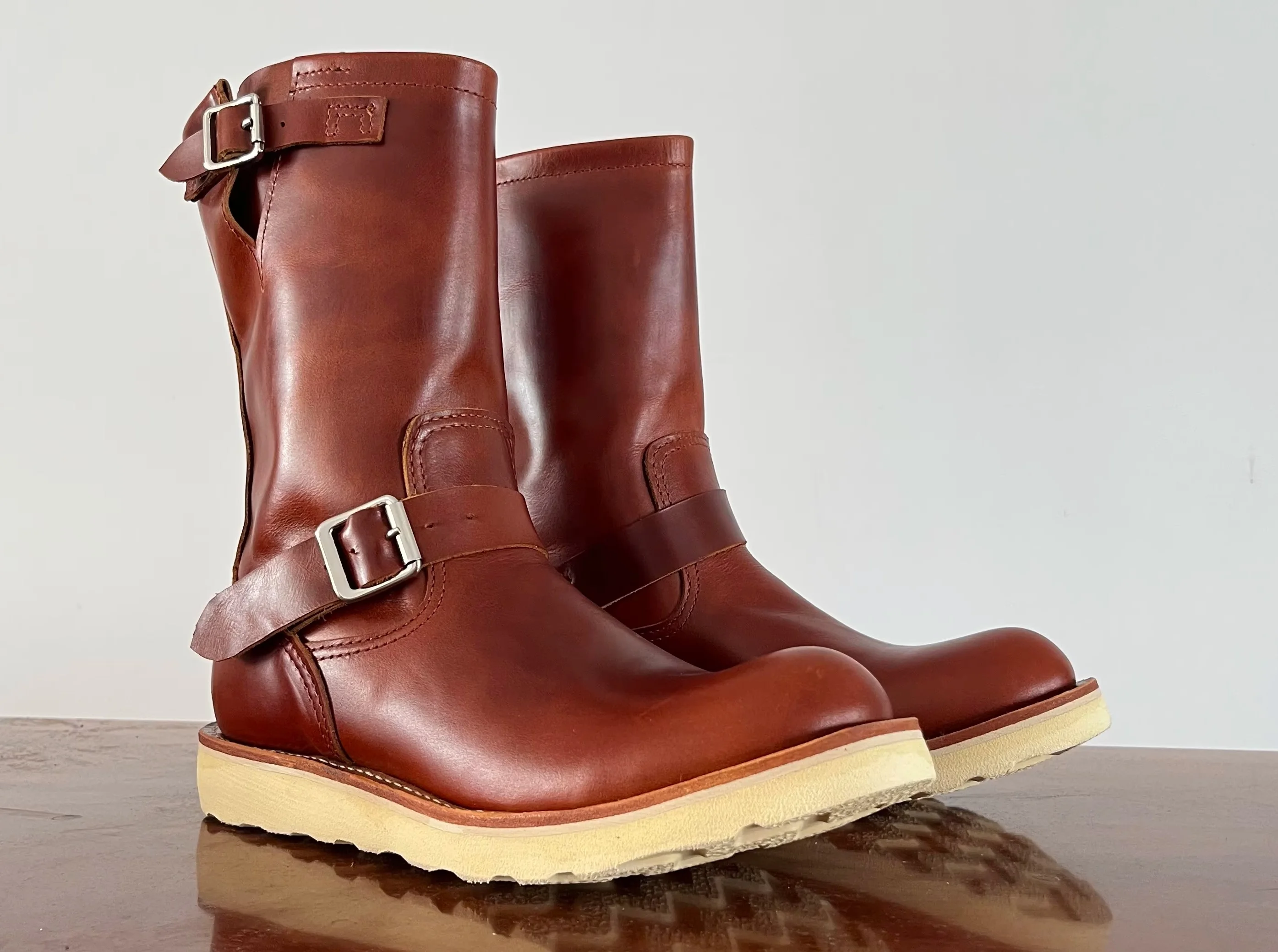 EB800 Men High Shaft Engineer Leather Boots Goodyear Welt Vintage Buckle Strap Thick Sole Motorcycle Boots For Men Daily Wear