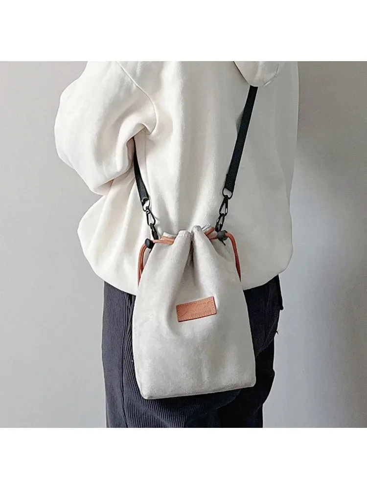 حقيبة كاميرا instax mini 12 EVO لكاميرات كانون ونيكون وسوني بنتاكس للسفر حقيبة كتف واحدة لهاتف آيفون 15 airpods pro حقيبة مقاومة للماء