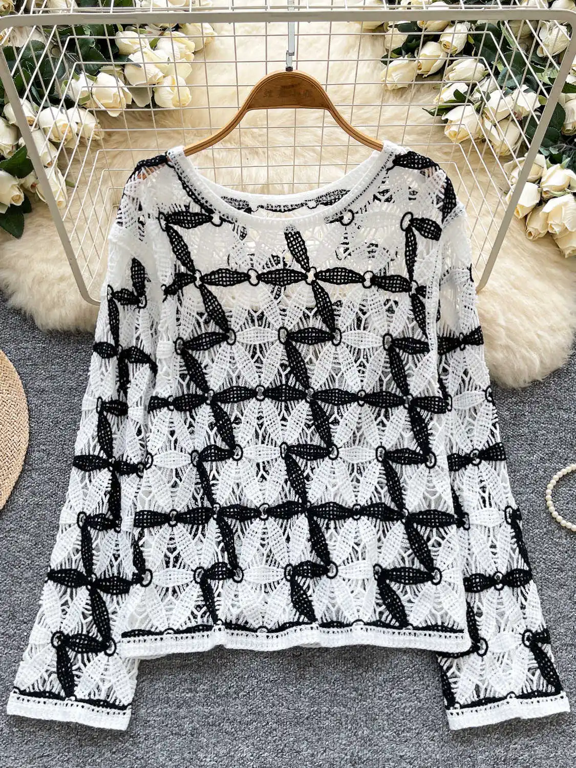 

Женский черный пуловер с круглым вырезом, винтажный свитер 2000-х годов Y2k, праздничный полый джемпер в стиле бохо, трикотаж, свитер с длинными рукавами, осенняя одежда