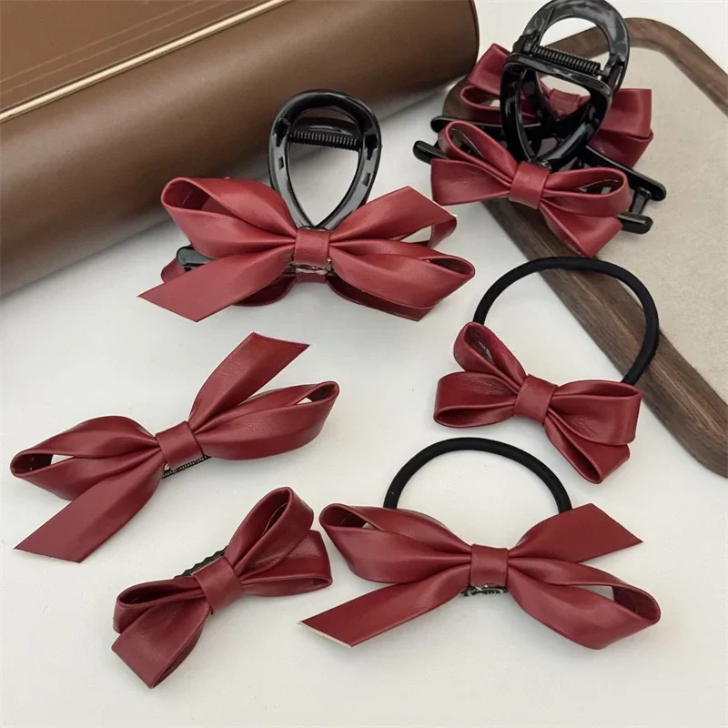 

New Autumnand Winter Chrismas Decor Fashionable Ankorra Red PU Leather Butterfly Hair Tie Hair Clip Red Hair Accessories BowKnot