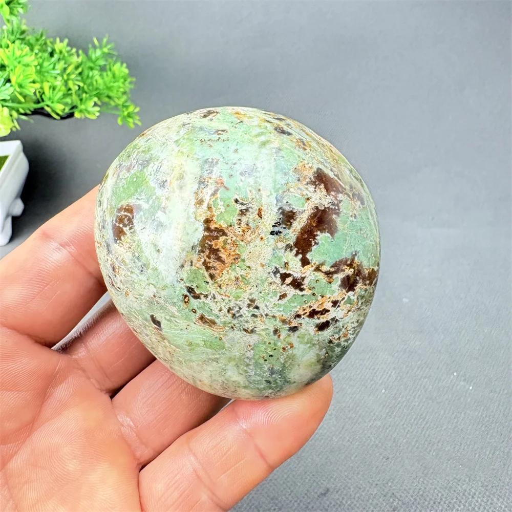 Natural Green Turquoise Crystal Palm Stone for Yoga Exercise & Meditation Healing Feng Shui Room Decorative Crystal