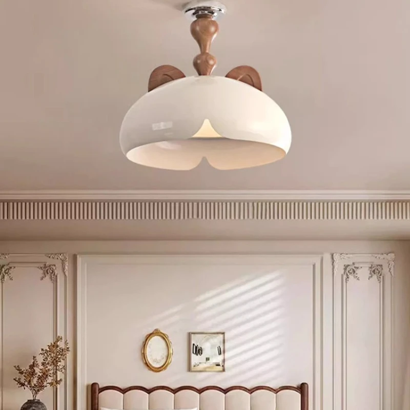 Cream-style Cat Ear Ceiling Light, Cartoon-style Eye-friendly Lighting Fixture for Bedrooms and Children's Rooms