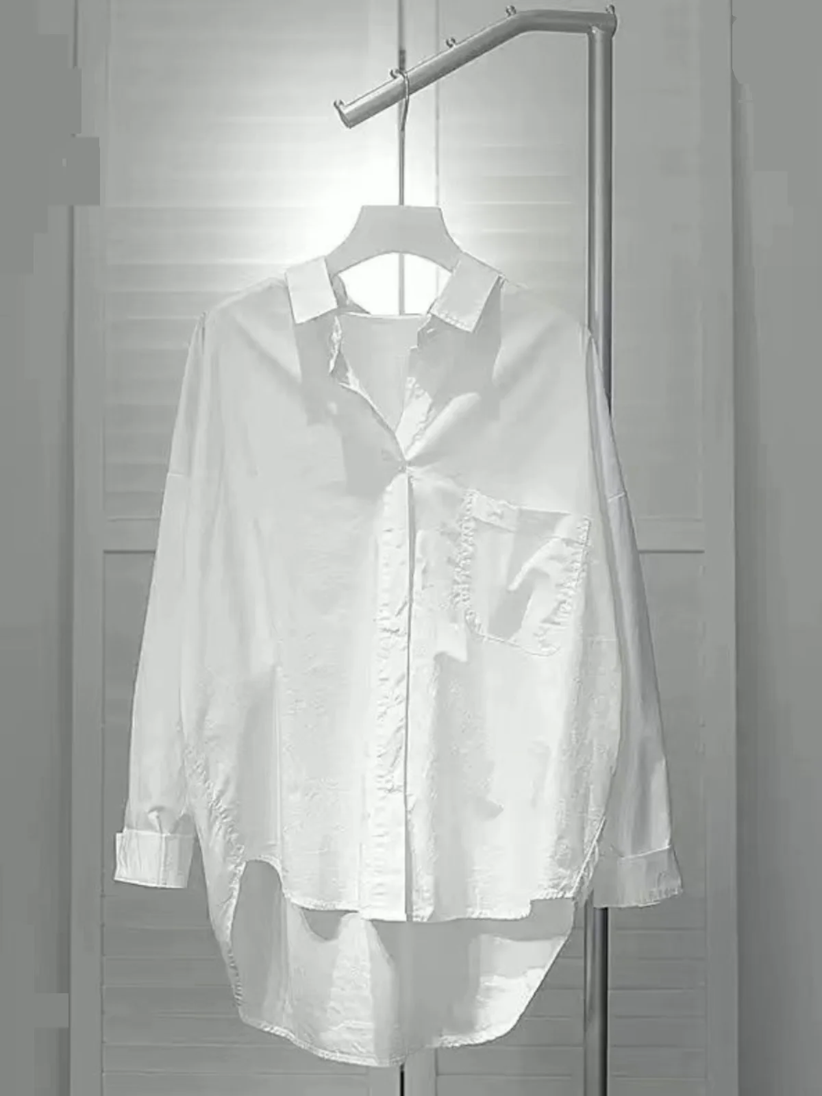 

Корейский повседневный универсальный свободный женский топ размера irt, весенний модный топ, однотонный воротник с пуговицами