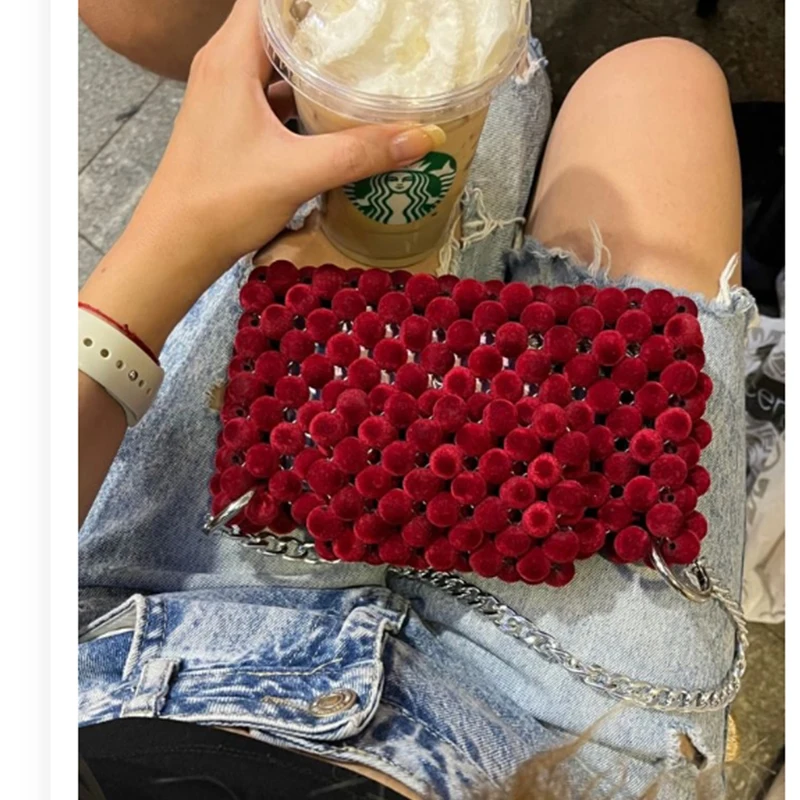 Customized High-end Velvet Red Women\'s Bag New Summer Ins Texture Beaded Woven Flip Chain Shoulder Bags for Women Party Banquet