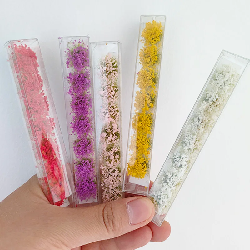 7 szt./pudełko Miniaturowy Zestaw Modelowy Kwiatów i Trawy DIY Budowanie Ogrodu Piaskownica Układ Sceny Materiały Akcesoria do Dioramy